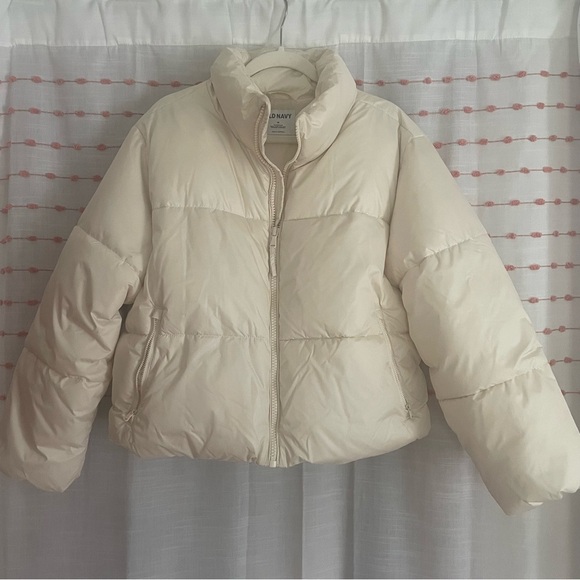 Old Navy Quilted Puffer Jacket - NWOT! - Picture 5 of 5